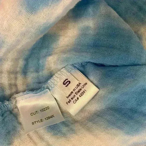 STARK X Matching Tie Dye Set. Women's Tie Dye Mini Skirt (L) With Romi Top (S) - Picture 6 of 11